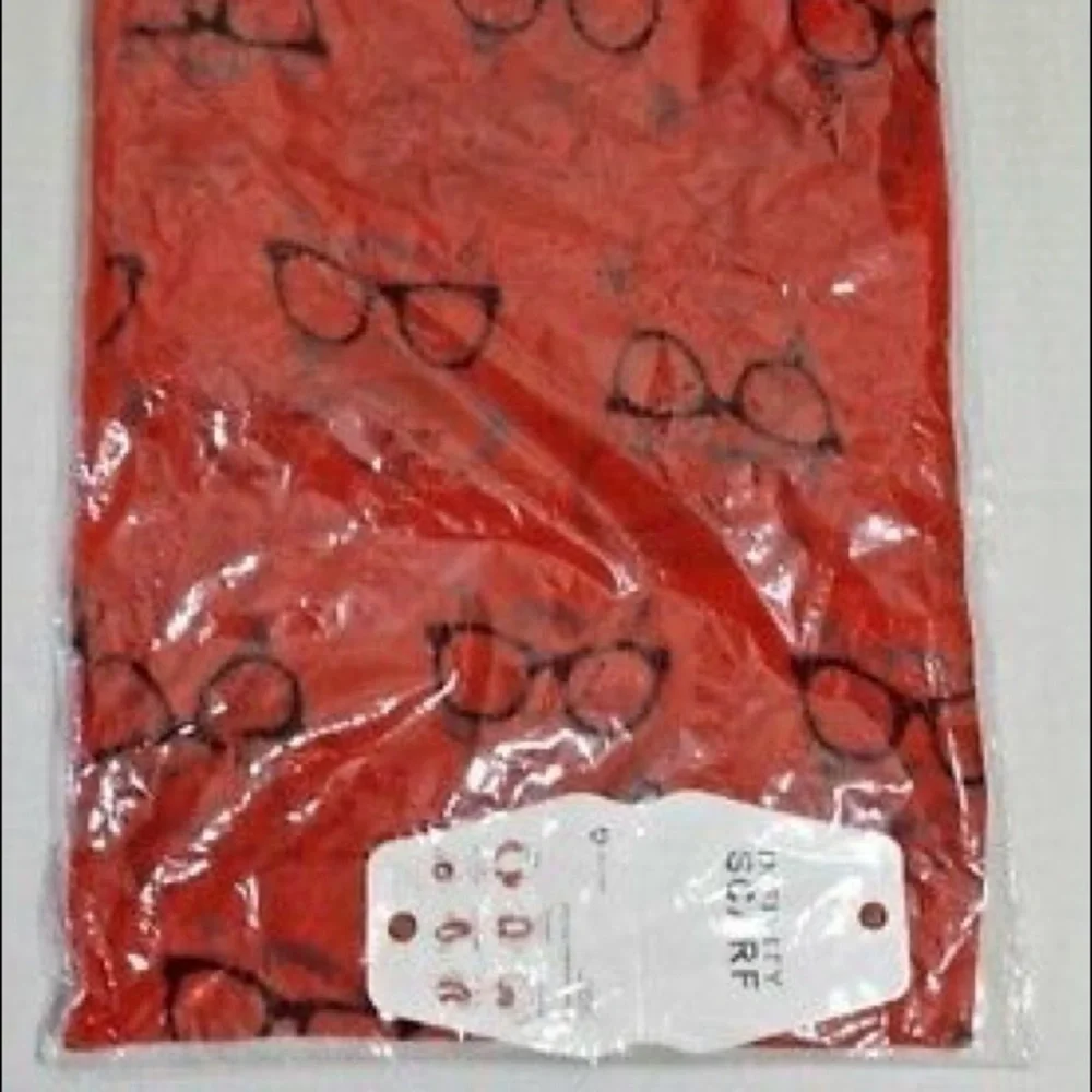 ☄Intellectual Kitty Infinity Scarf-Red